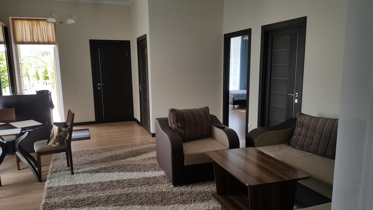 Karven Four Seasons Hotel Chon-Sary-Oy Luaran gambar