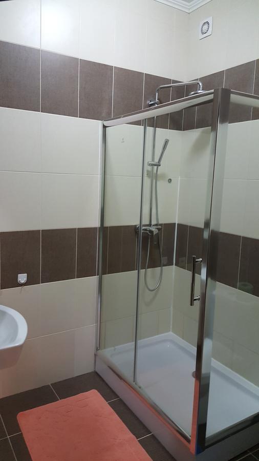 Karven Four Seasons Hotel Chon-Sary-Oy Luaran gambar